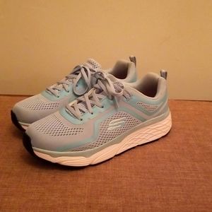 Sketchers womens size 10 sneakers